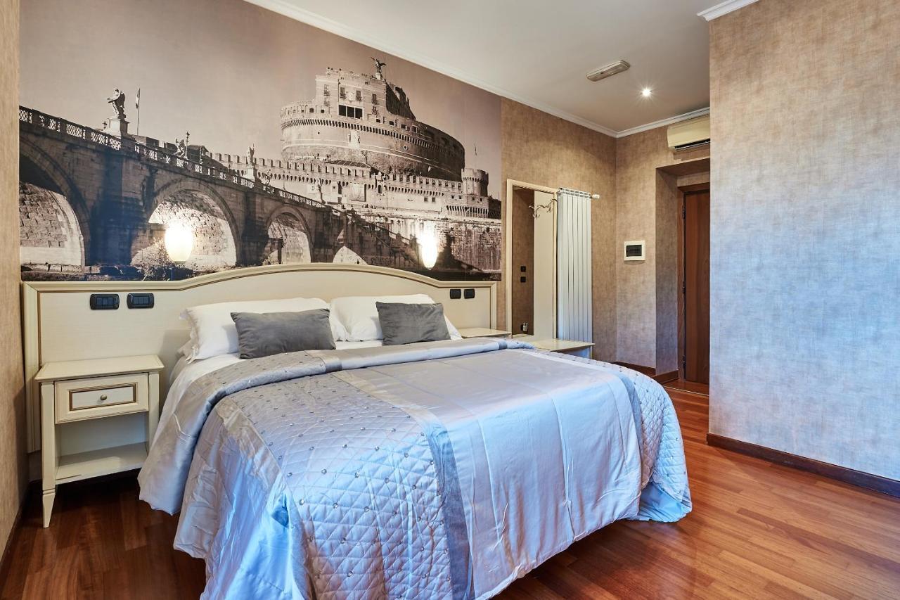 Le Downtown 3*