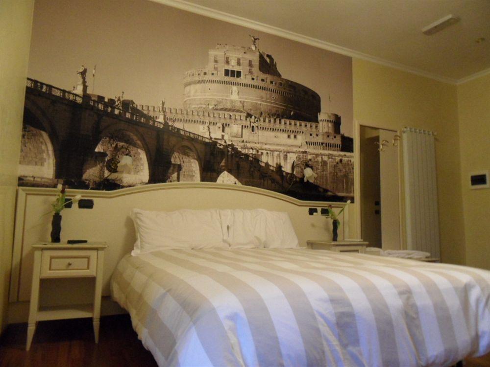 Le Downtown 3*